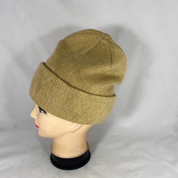 Knitted Chunky Beanie Hat NWOT - Picture 4 of 6